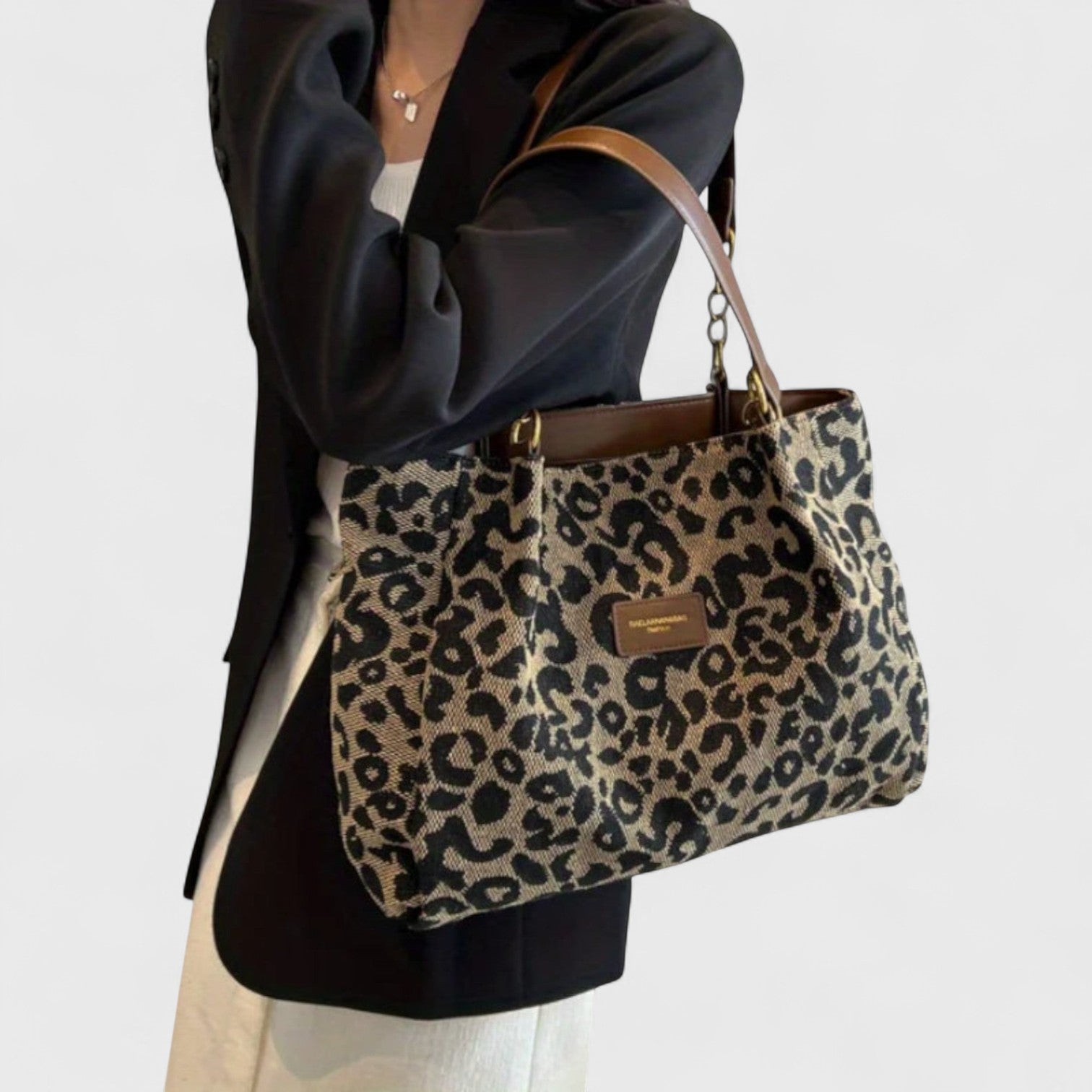 Naria™ | Elegant Leopard Canvas Shopping Bag