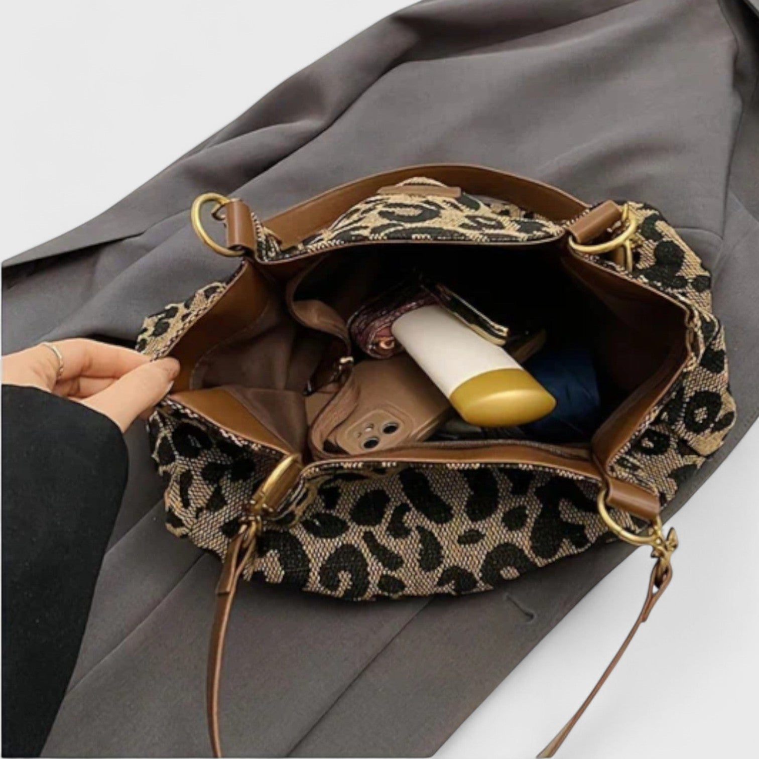 Naria™ | Elegant Leopard Canvas Shopping Bag