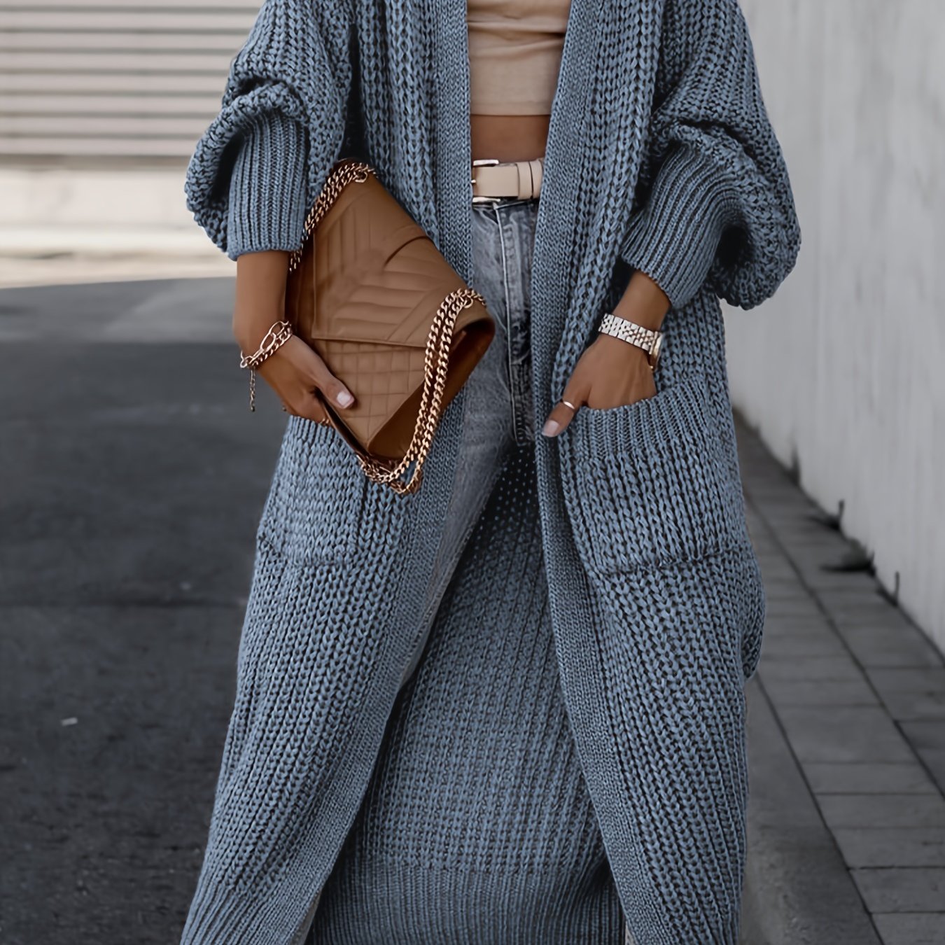 Suri™ | Elegant Deep V-Neck Cardigan - Comfort and Elegance