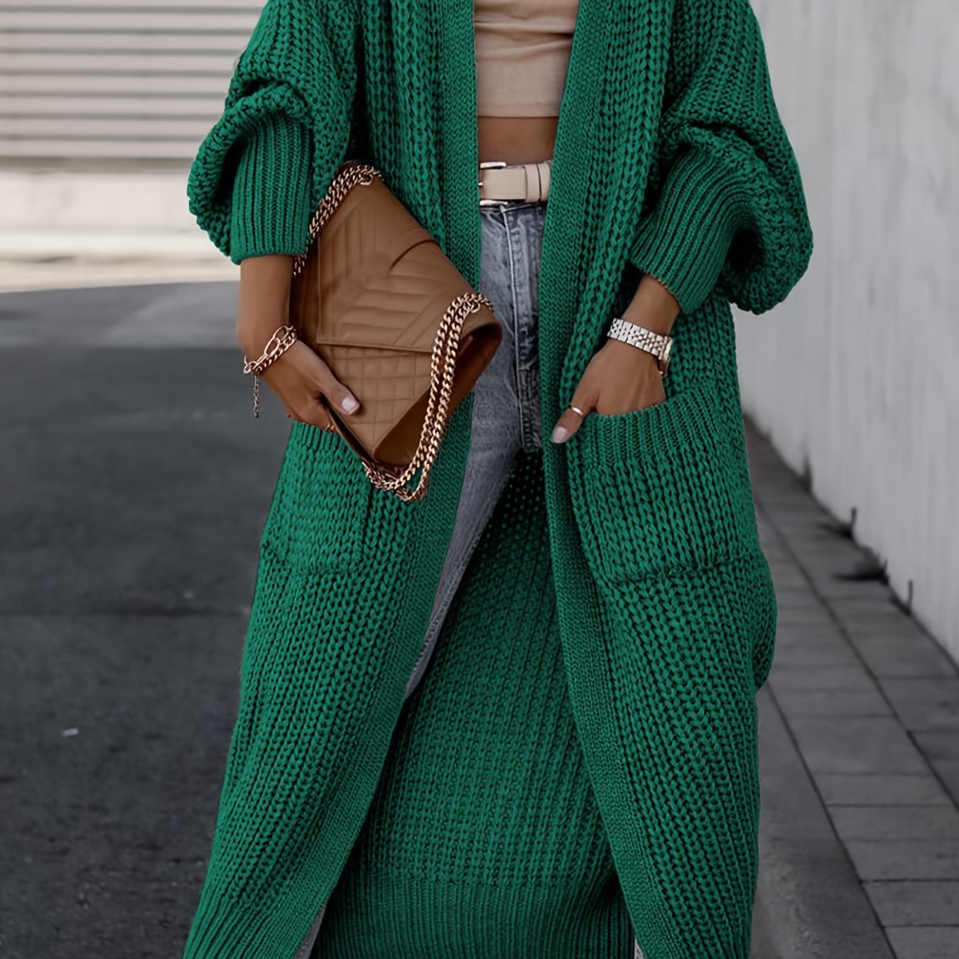 Suri™ | Elegant Deep V-Neck Cardigan - Comfort and Elegance
