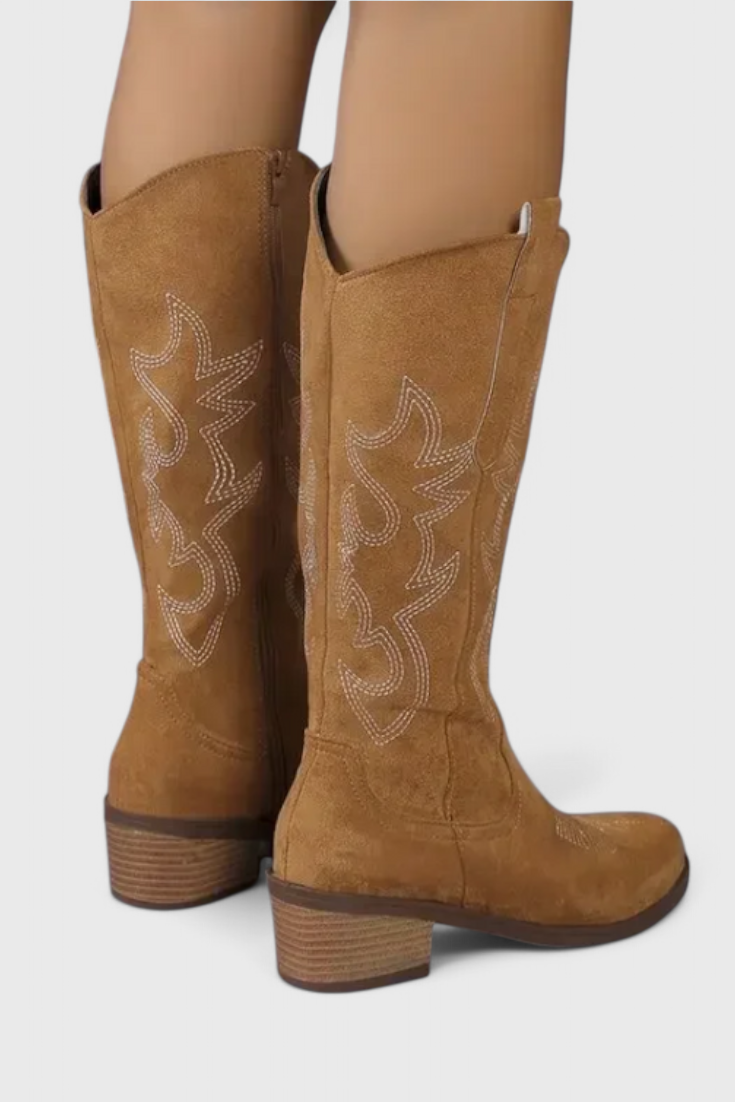 Skye™ | Rustic Elegance and Comfort