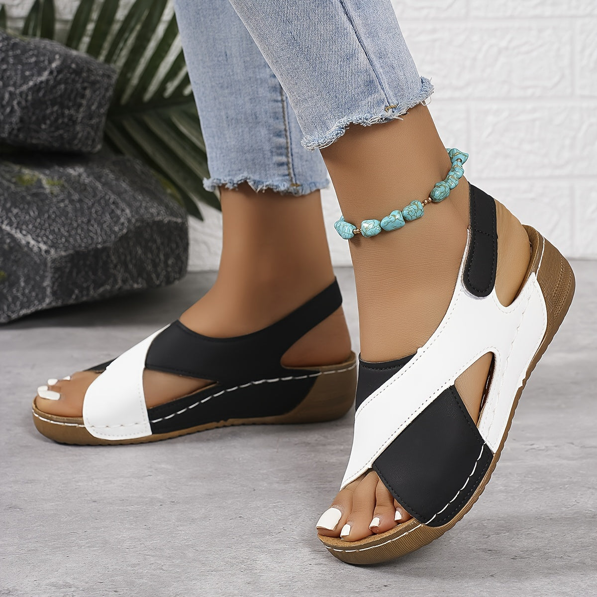 Gani™ | Elegant and Comfortable Leather Sandal