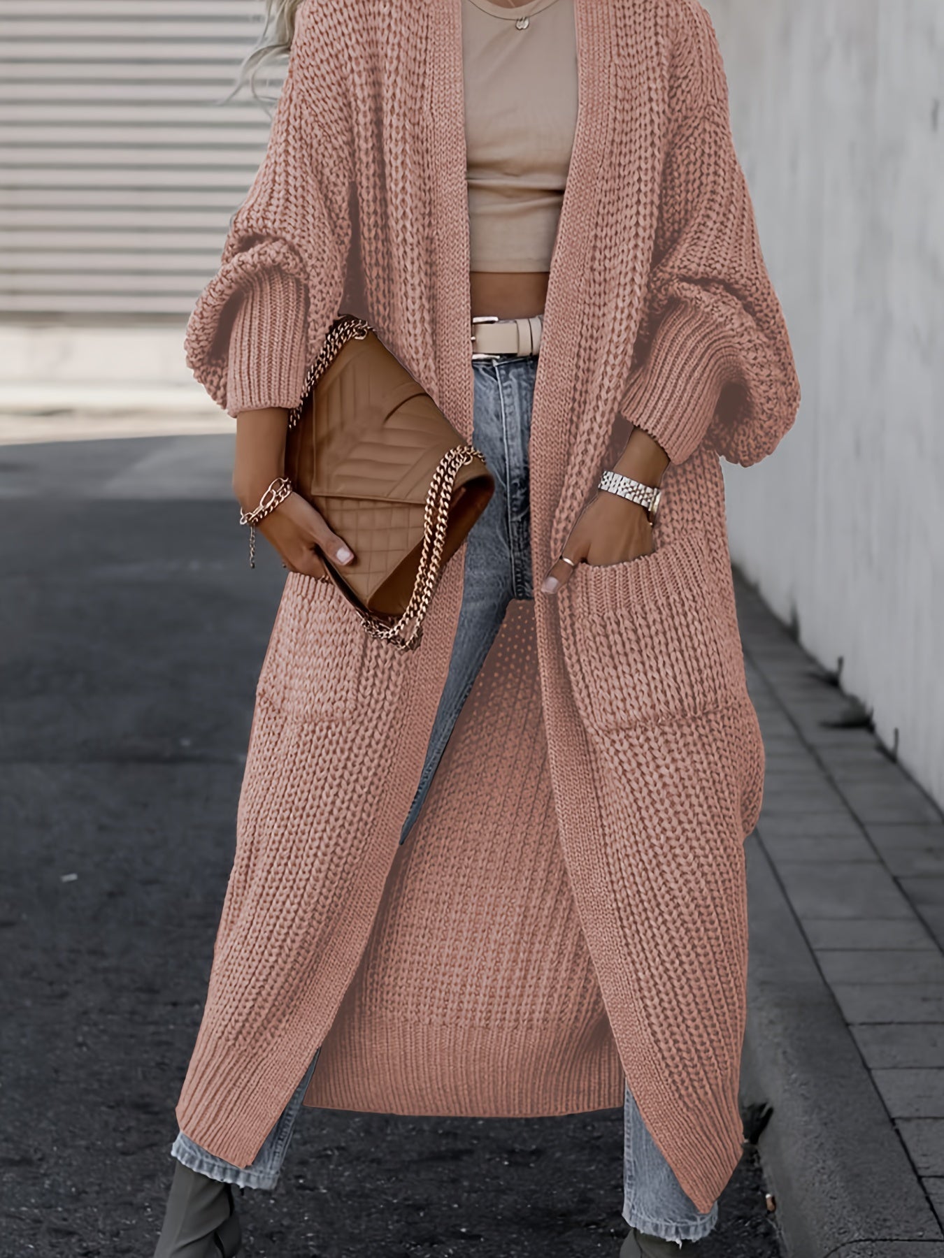 Suri™ | Elegant Deep V-Neck Cardigan - Comfort and Elegance