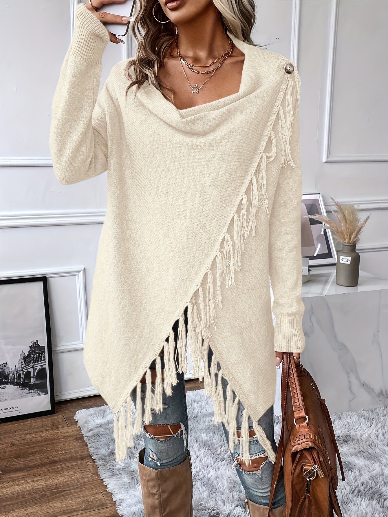 Arabelle™ | Elegant Shawl with Draped Collar and Fringes