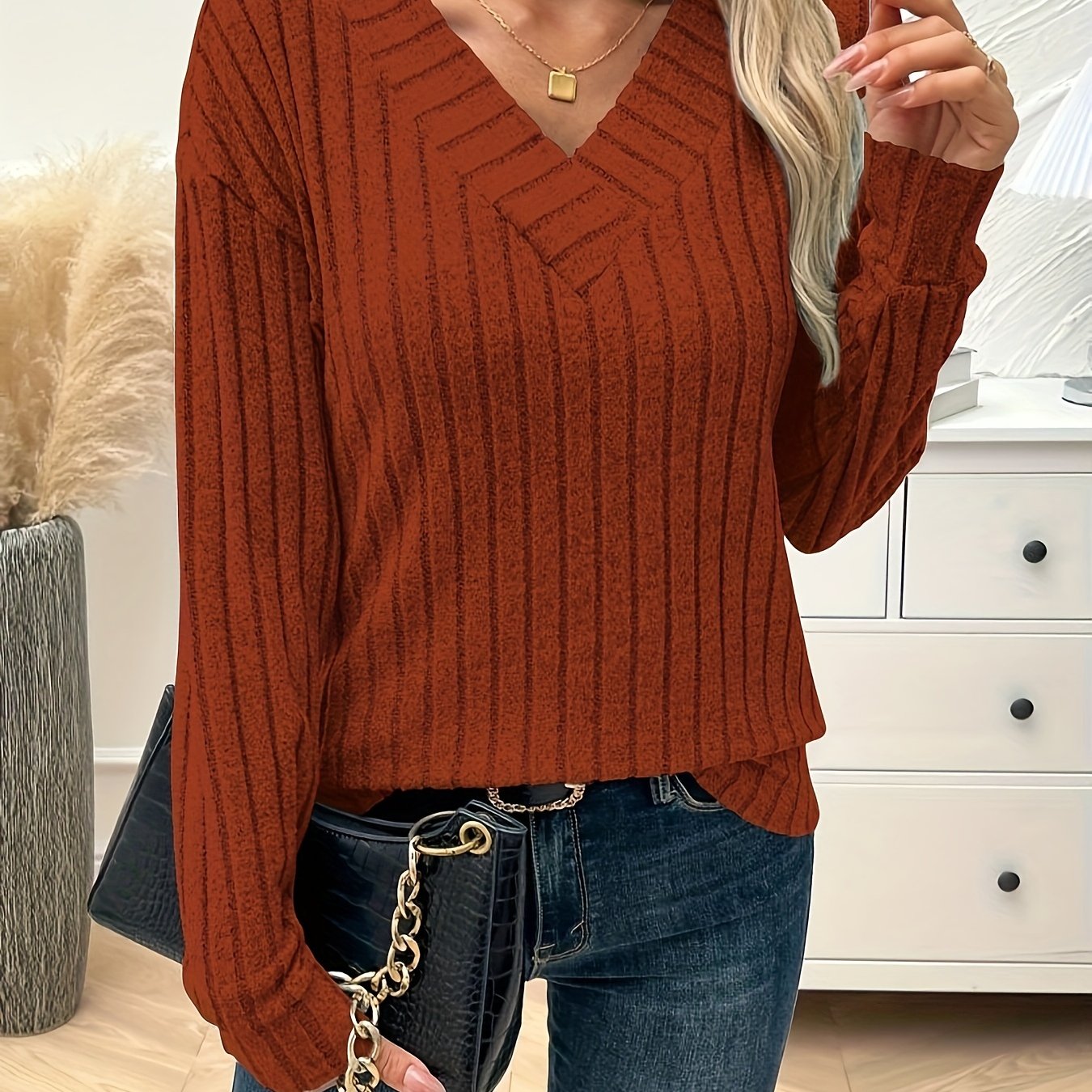 Wilhelmina™ | Cozy Slimming Ribbed V-Neck Sweater