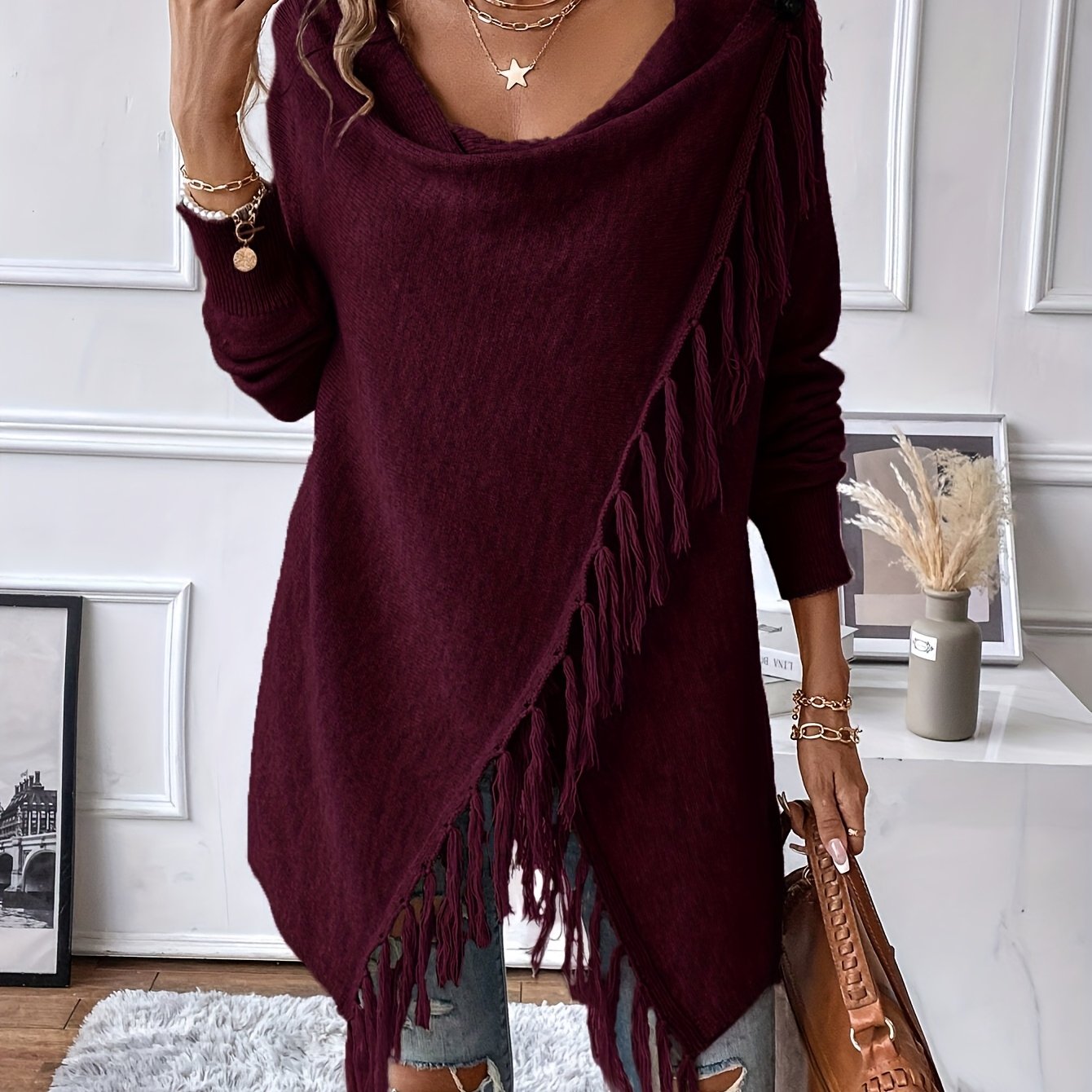 Arabelle™ | Elegant Shawl with Draped Collar and Fringes